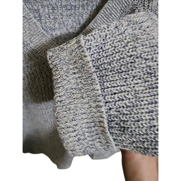 Women's Gap V-Neck Sweater XL - Picture 3 of 5